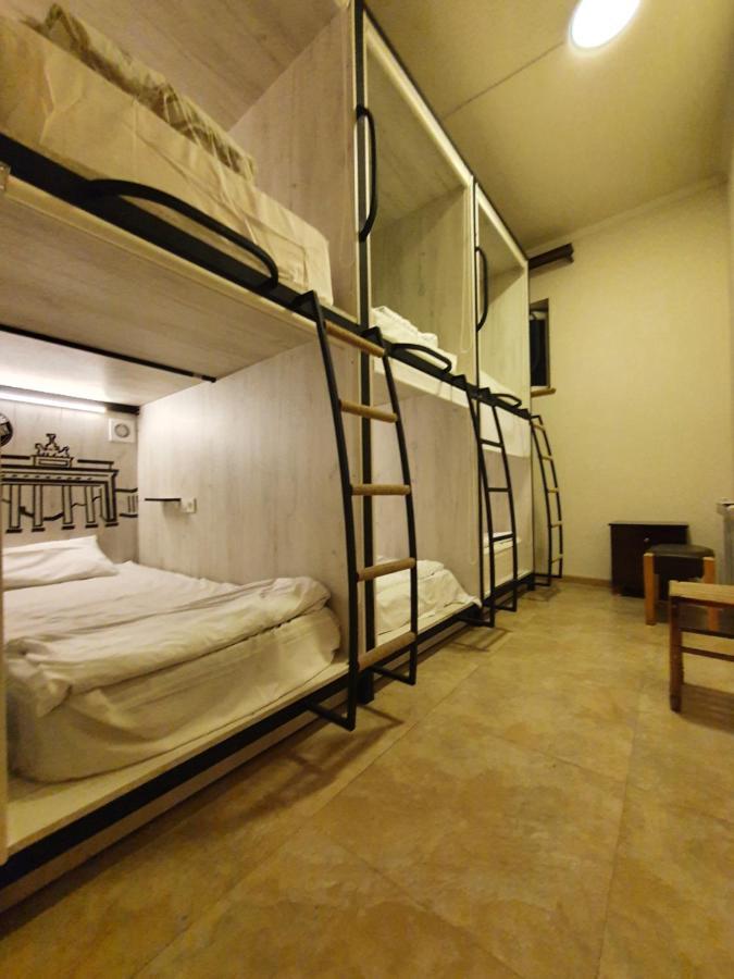 Capsule Hostel In The Old City Of Yerevan Ngoại thất bức ảnh