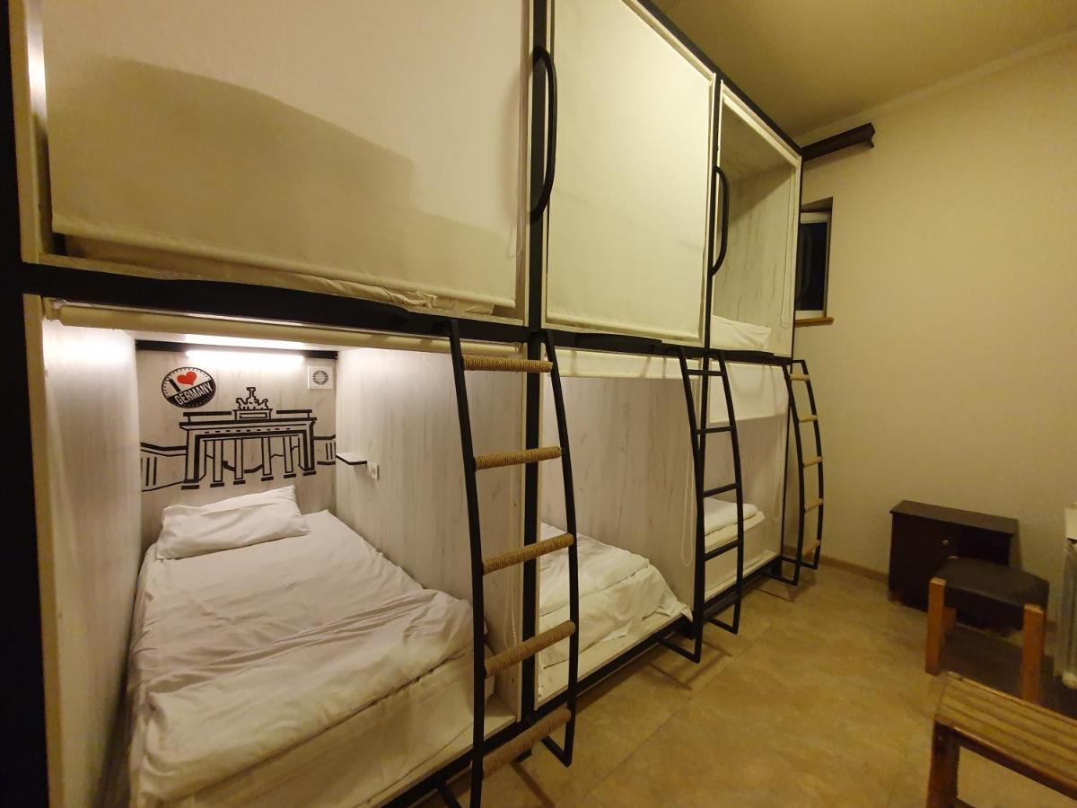 Capsule Hostel In The Old City Of Yerevan Ngoại thất bức ảnh