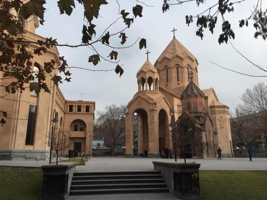 Capsule Hostel In The Old City Of Yerevan Ngoại thất bức ảnh