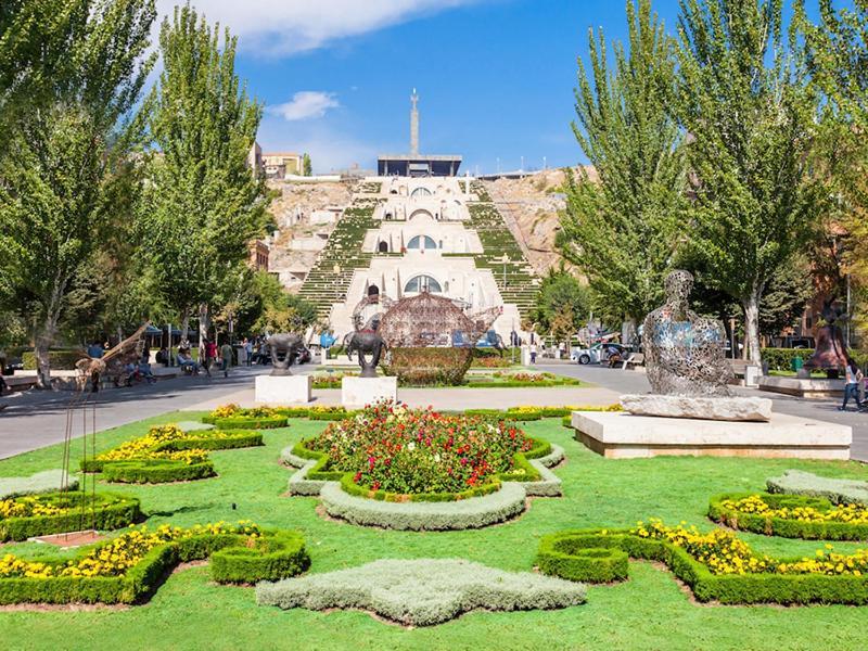 Capsule Hostel In The Old City Of Yerevan Ngoại thất bức ảnh