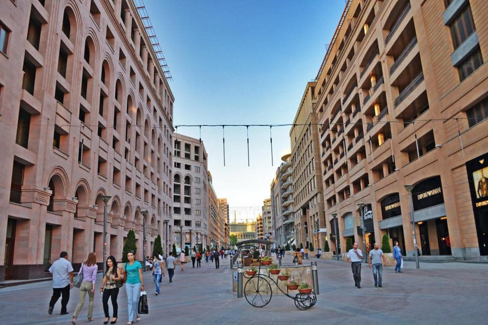 Capsule Hostel In The Old City Of Yerevan Ngoại thất bức ảnh